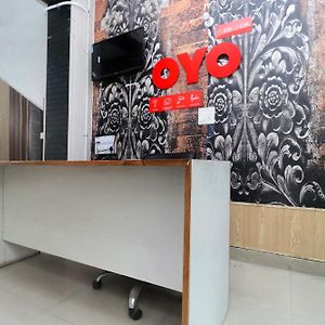 Oyo Hotel Aryan Plaza